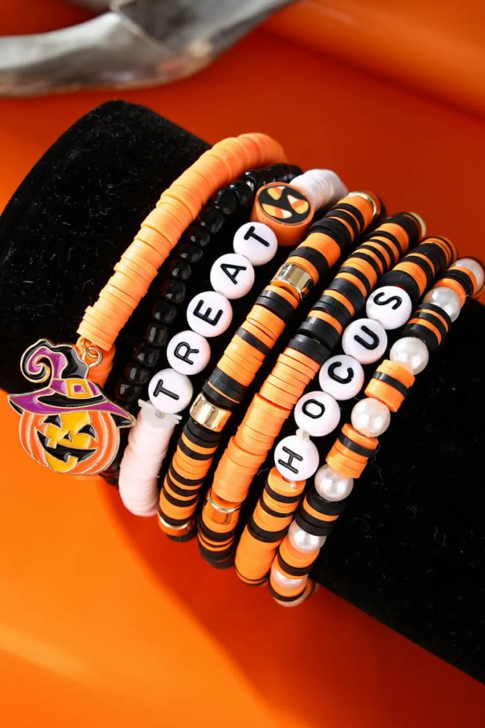 Outlet Dear-Lover TREAT HOCUS Halloween Pumpkin Beaded Multilayered Bracelet Orange