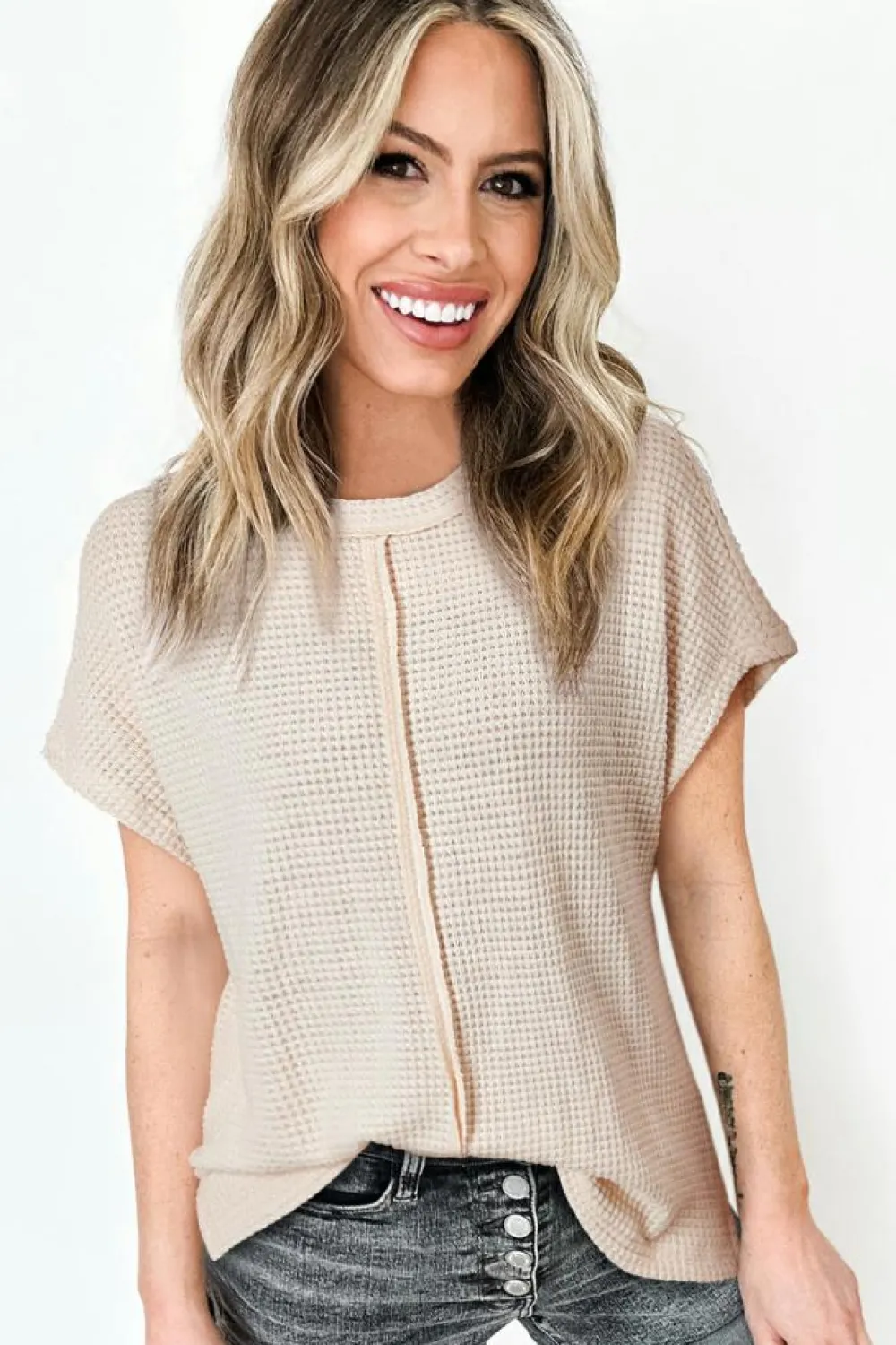 Outlet Dear-Lover Solid Color Textured Seamed Short Sleeve Top Pale Khaki