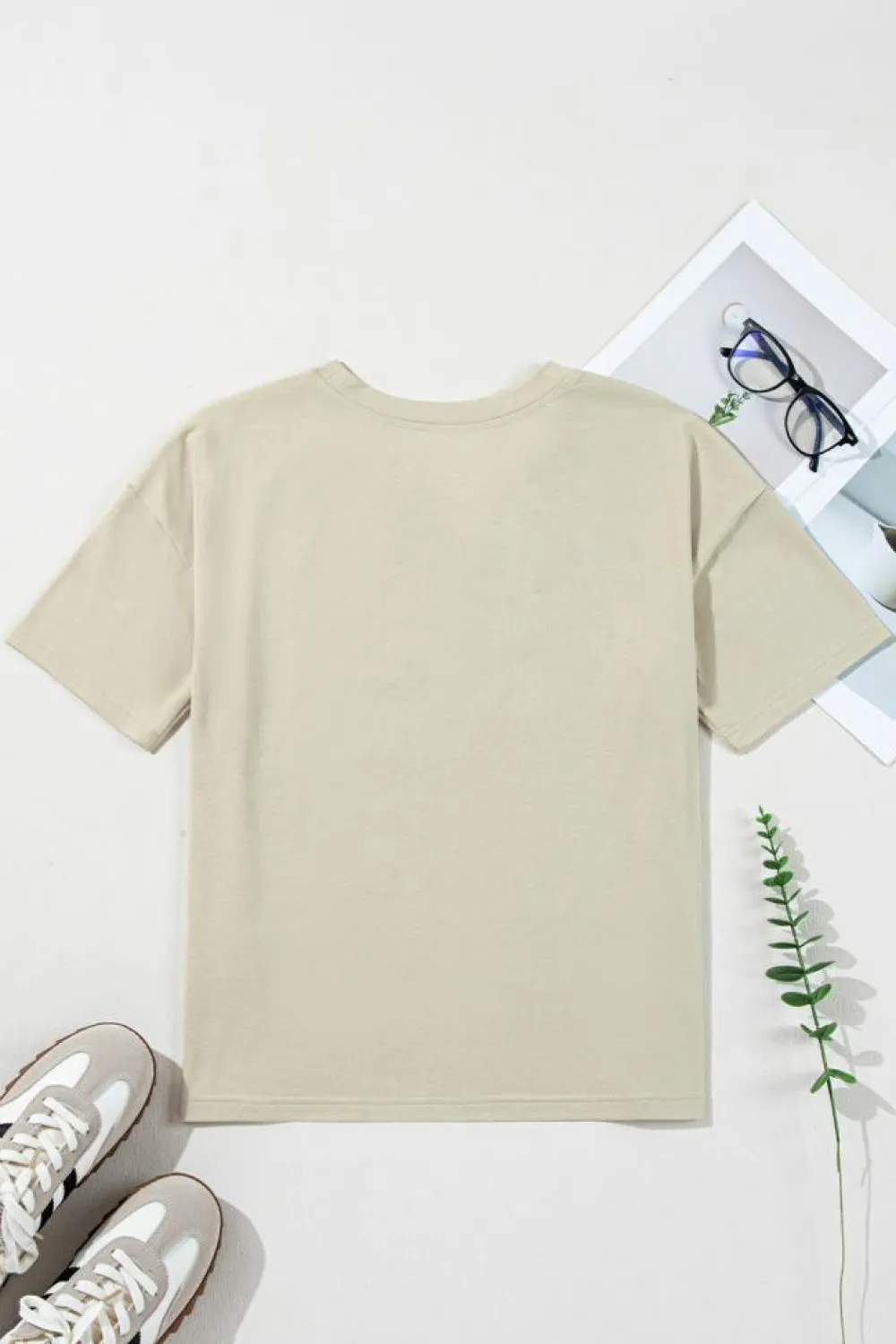 Best Dear-Lover Cowgirl Queen Graphic Tee Parchment