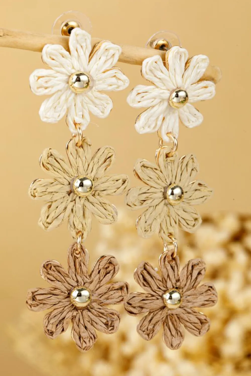 New Dear-Lover Crochet Flowers Stud Dangle Earrings Parchment