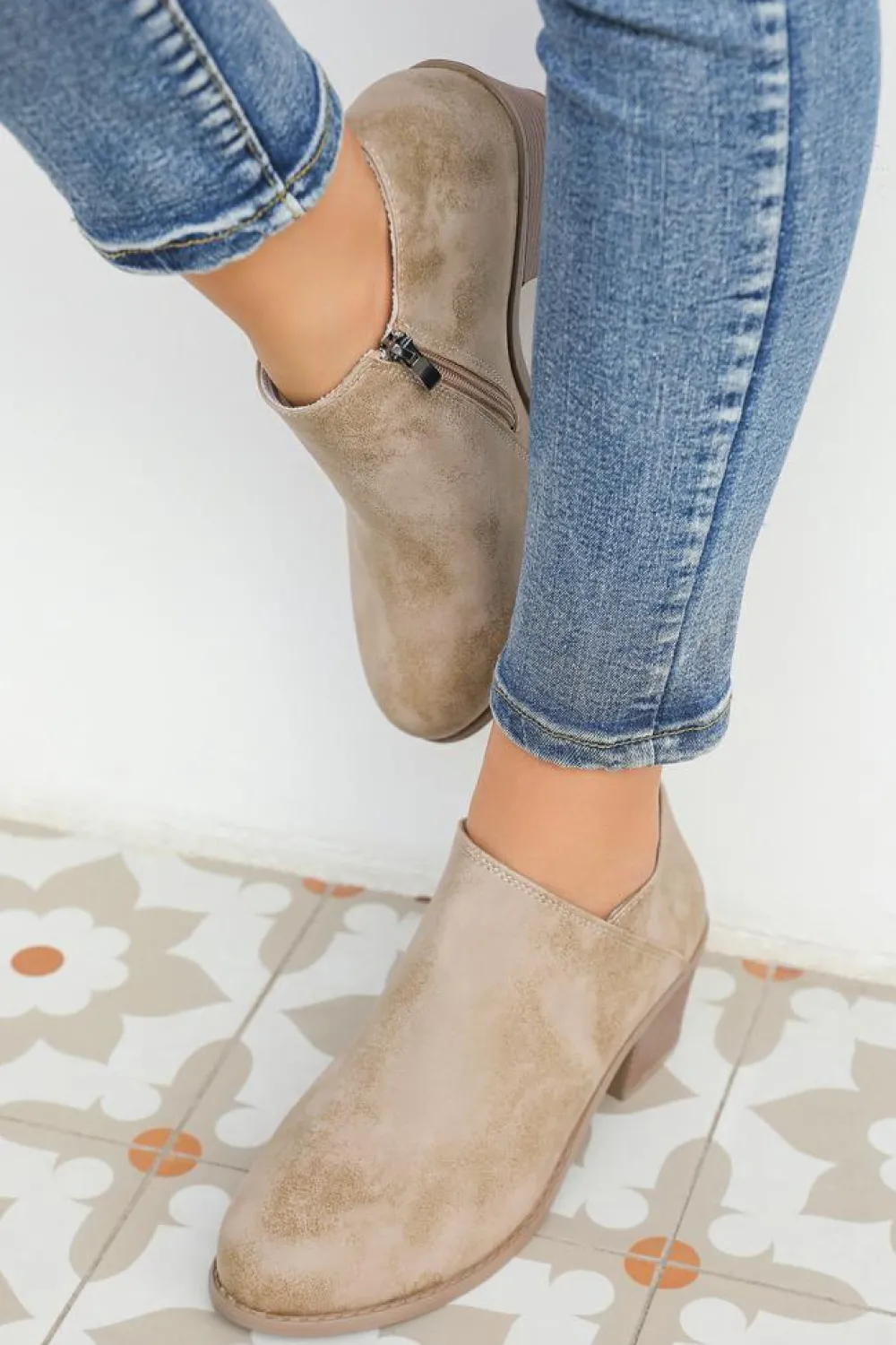 Best Dear-Lover Tulip Opening Suede Ankle Boots Philippine Gray