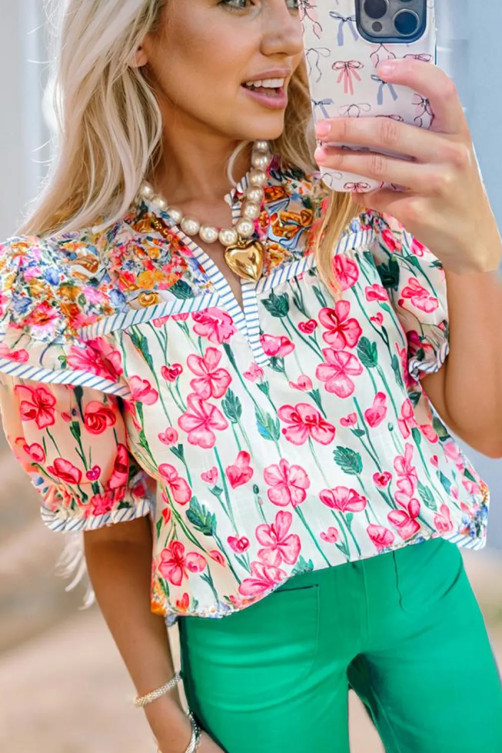 Sale Dear-Lover Floral Print Striped Detail Split Neck Short Sleeve Blouse Pink