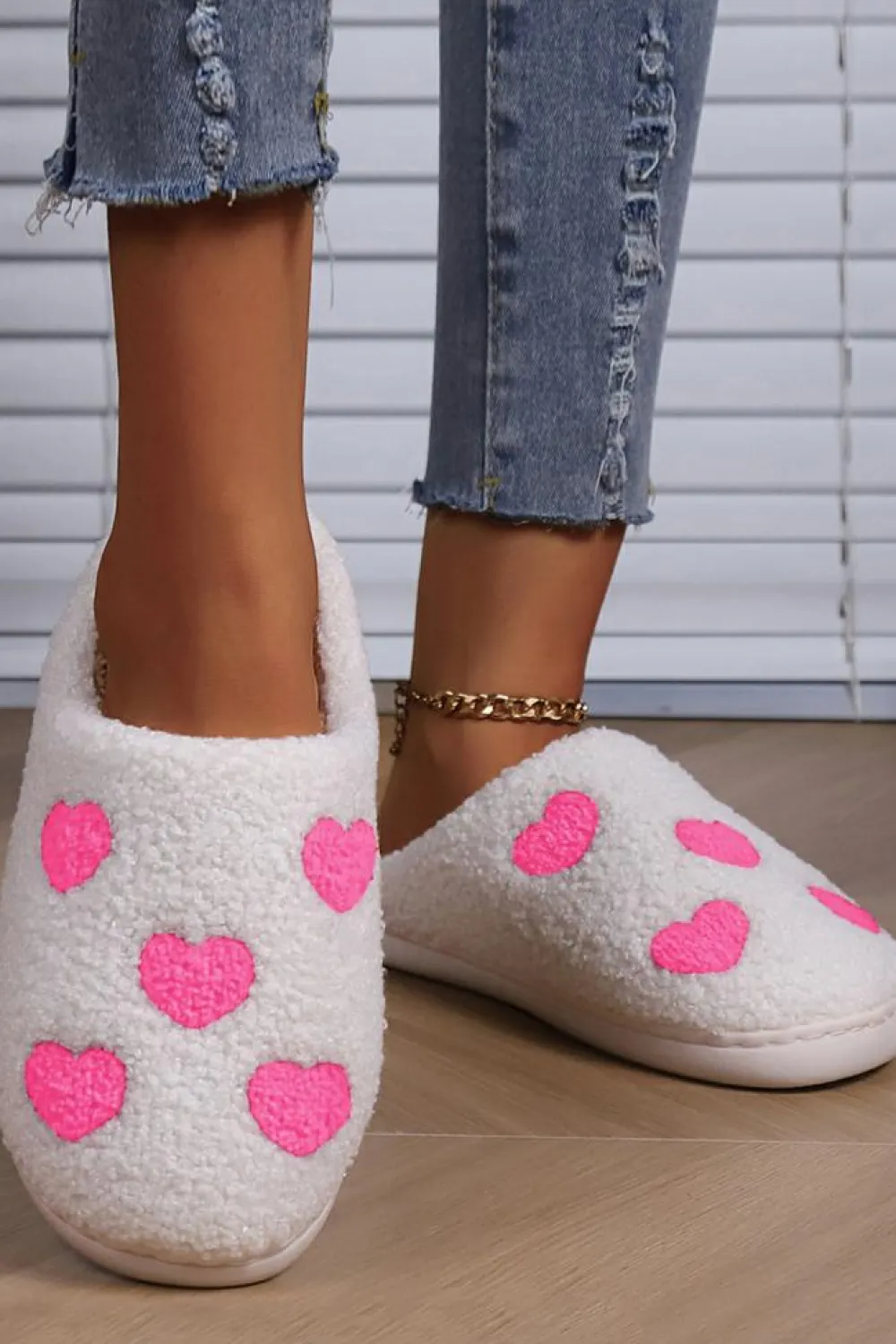 Sale Dear-Lover Heart Pattern Valentines Fuzzy Winter Slippers Pink