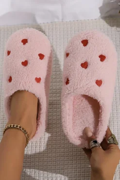 Fashion Dear-Lover Heart Shape Embroidered Slip On Plush Slippers Pink