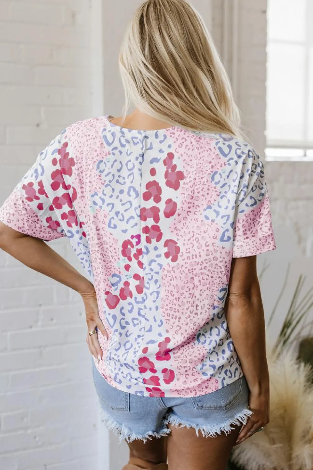 Best Dear-Lover Mixed Leopard Print V Neck Short Sleeve Blouse Pink