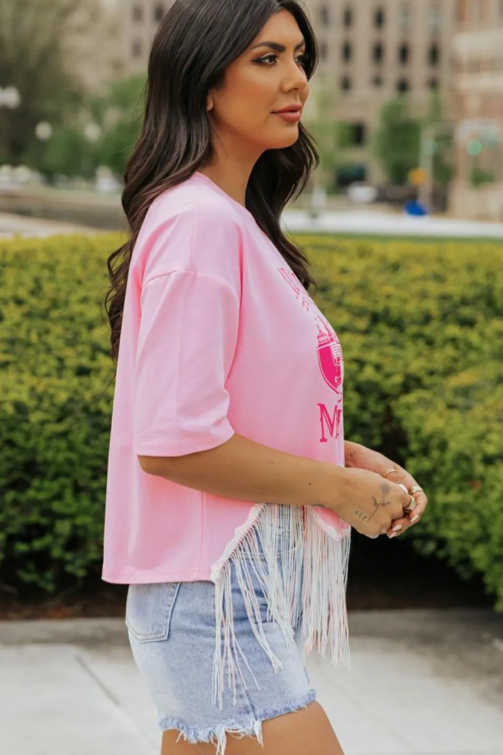Outlet Dear-Lover NASHVILE MUSIC CITY Graphic Sequin Fringed Hem Tee Pink