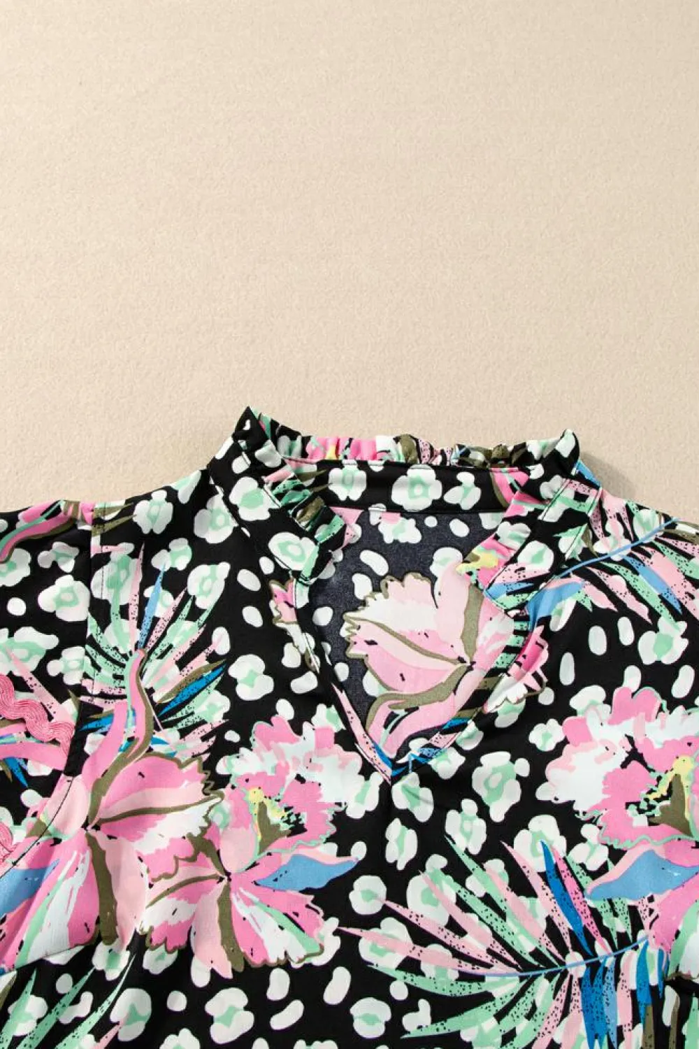 Fashion Dear-Lover Ricrac Floral Tiered Short Sleeve Blouse Pink