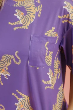 Outlet Dear-Lover Allover Tiger Printed Patch Pocket Loose T Shirt Purple