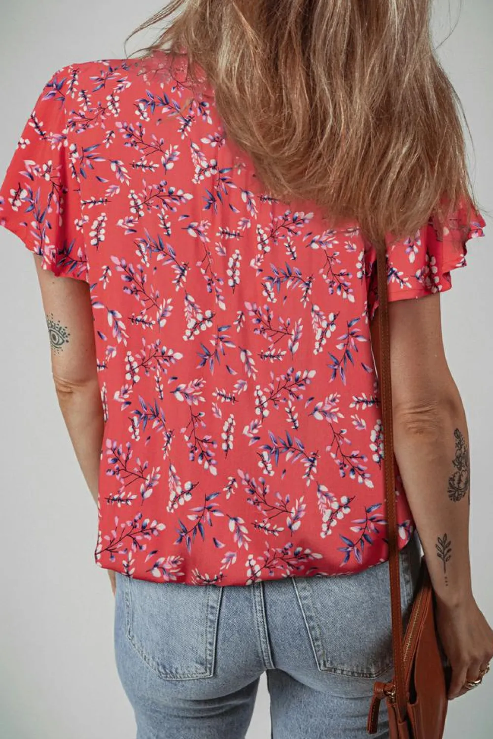 Clearance Dear-Lover Floral Tie Split Neck Short Flounce Sleeve Crinkled Blouse Red
