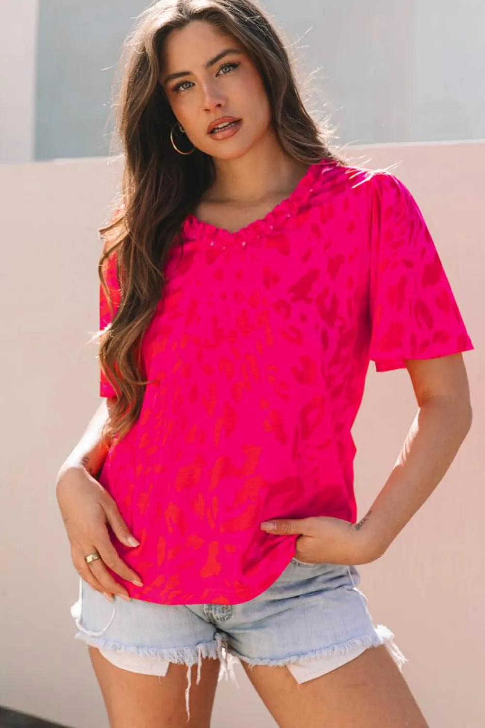 Discount Dear-Lover Leopard Frilly V Neck Short Sleeve Blouse Rose