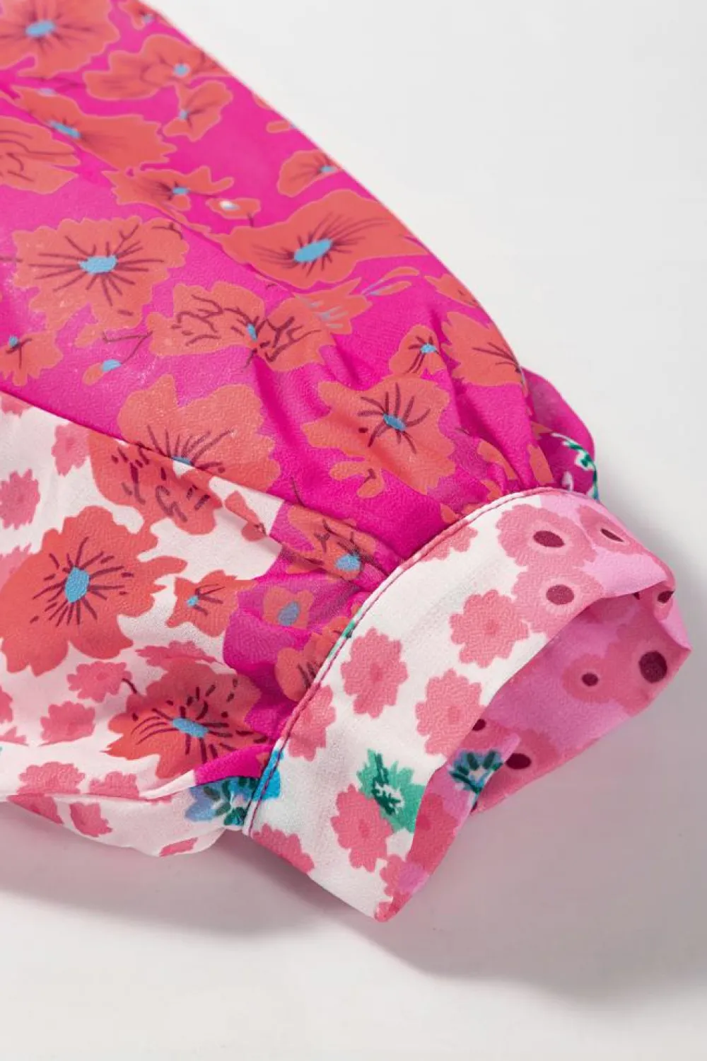 Outlet Dear-Lover Floral Allover Print Buttoned V Neck Oversized Shirt Rose Red