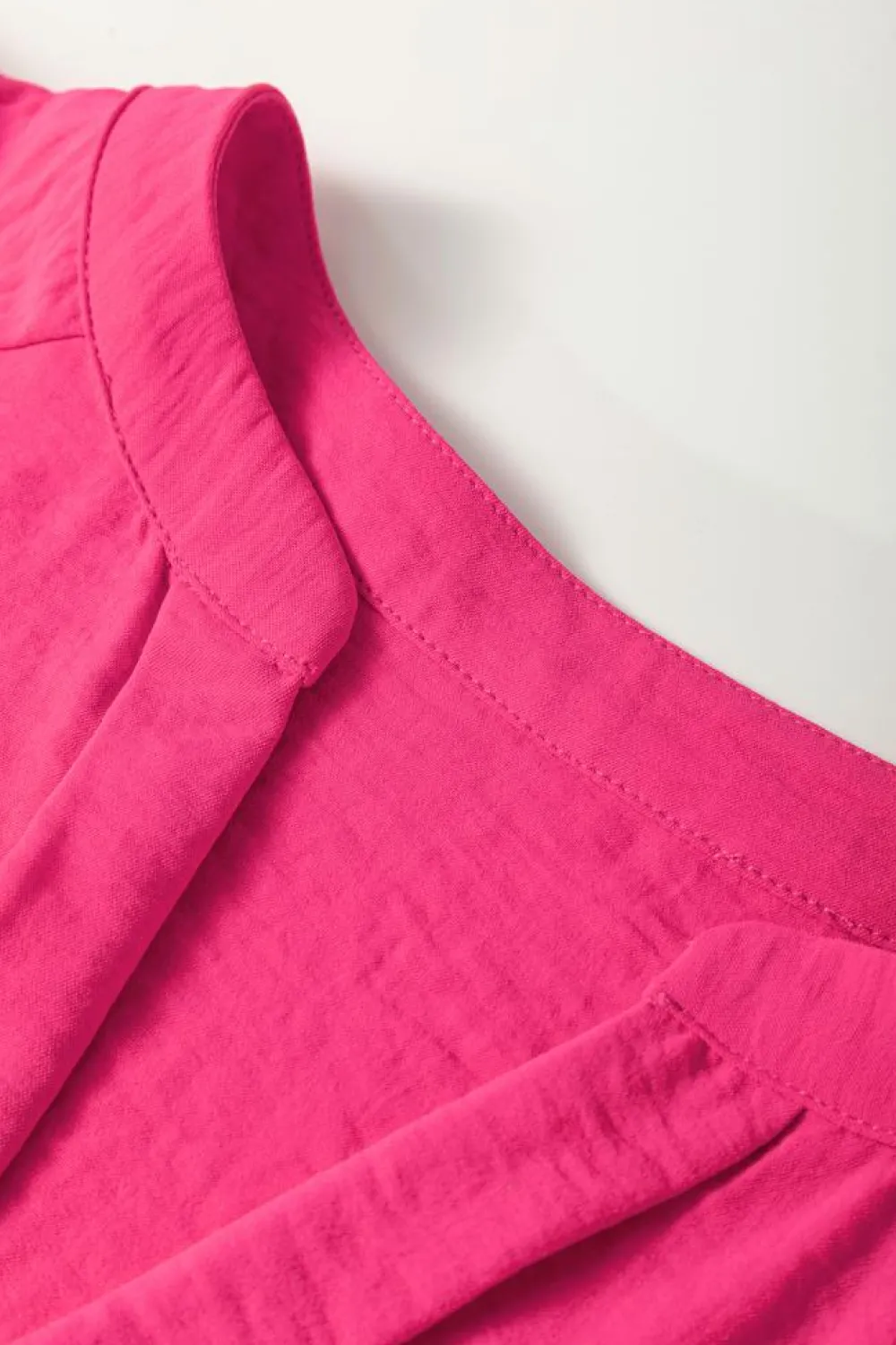 Hot Dear-Lover Solid Color Shirred Cuff Notch V Neck Blouse Rose Red
