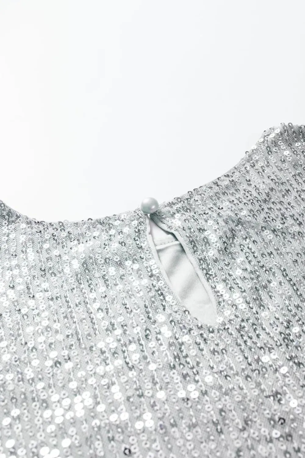 Hot Dear-Lover Short Ruched Puff Sleeve Sequin Top Silvery