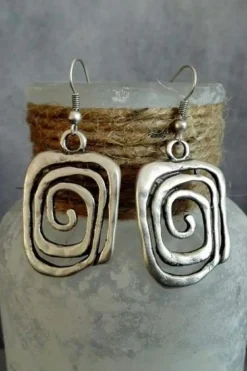 Discount Dear-Lover Vintage Square Swirl Hook Earrings Silvery