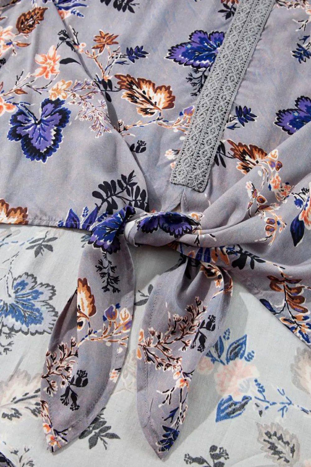 Best Dear-Lover Floral Print Lace Patchwork Knot Front V Neck Blouse Sky Blue