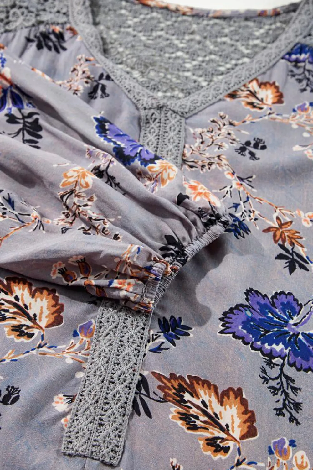 Best Dear-Lover Floral Print Lace Patchwork Knot Front V Neck Blouse Sky Blue
