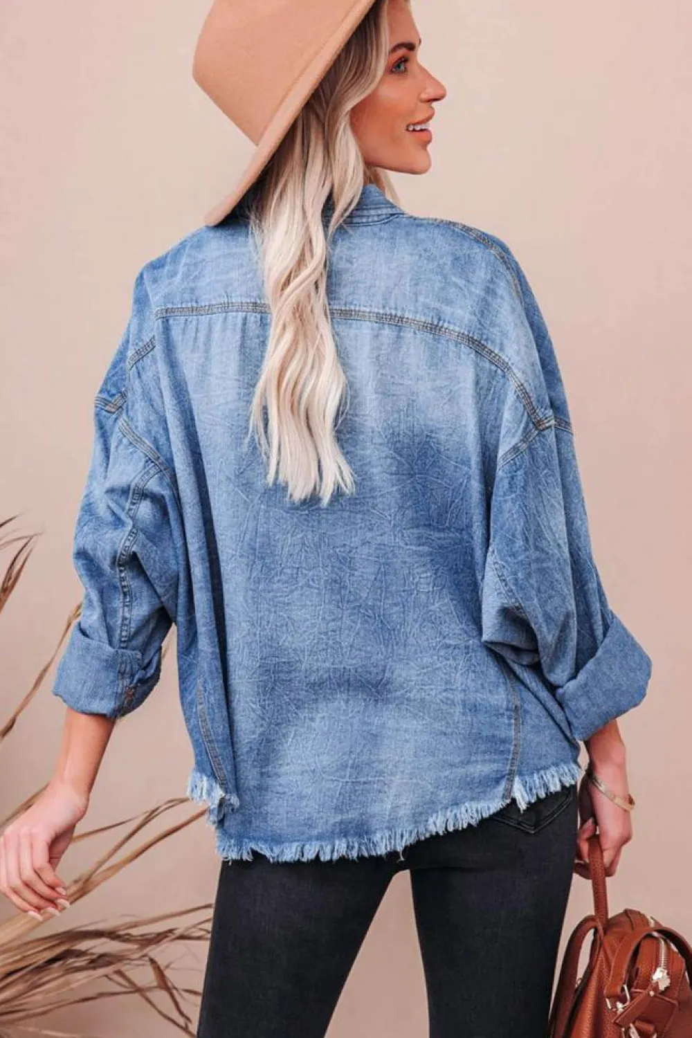 Outlet Dear-Lover Sequin Rugby Football Graphic Flap Pockets Raw Hem Game Day Denim Jacket Sky Blue