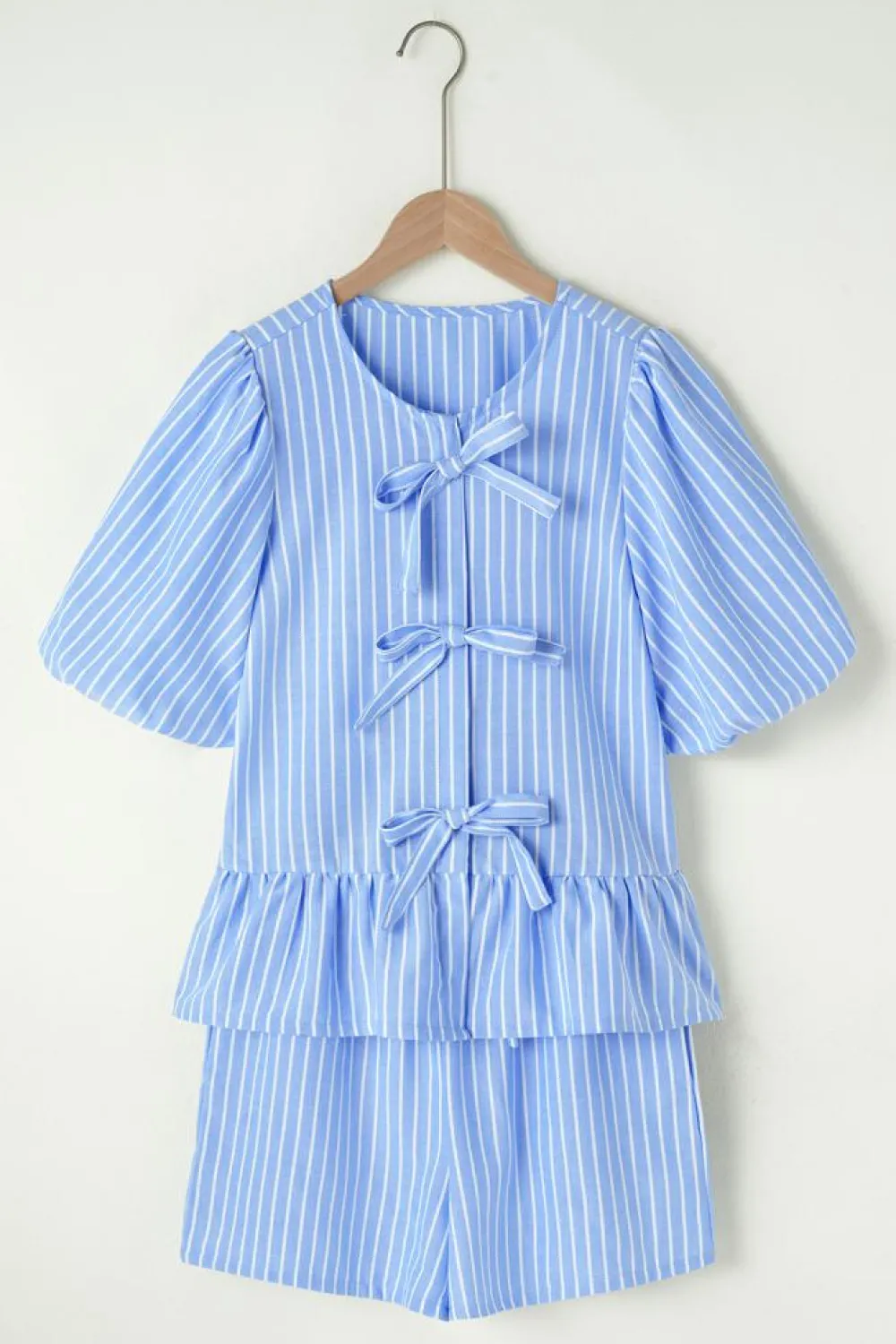 Fashion Dear-Lover Striped Bowknot Detail Puffy Sleeve Top and Shorts 2Pcs Set Sky Blue