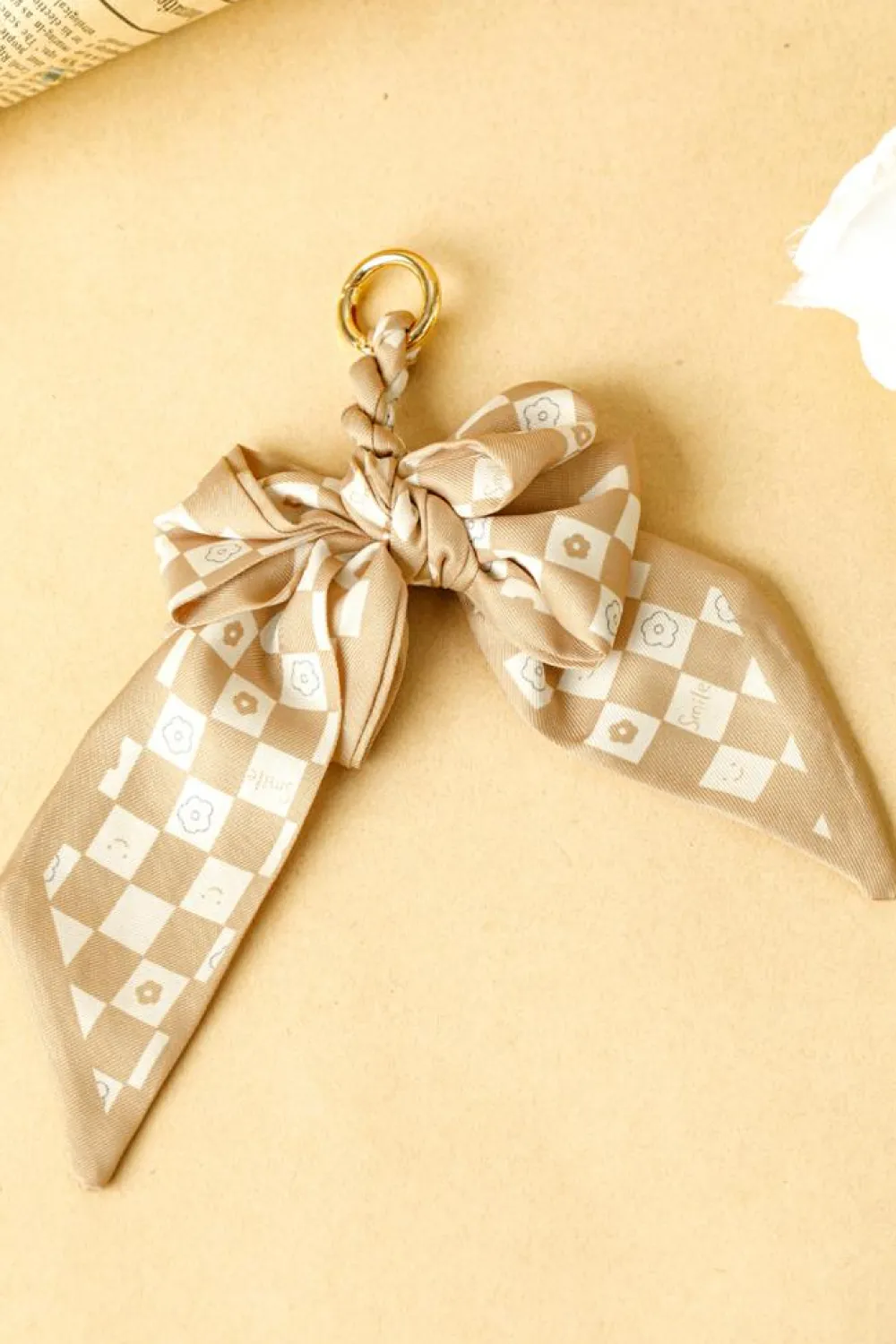 New Dear-Lover Checkered Flower Bow Knot Keychain Smoke Gray
