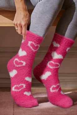 Discount Dear-Lover Heart Shape Print Coral Fleece Thick Crew Socks Strawberry Pink