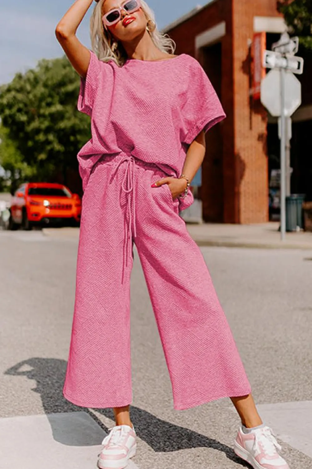 Fashion Dear-Lover Textured Loose Fit T Shirt and Drawstring Pants Set Strawberry Pink
