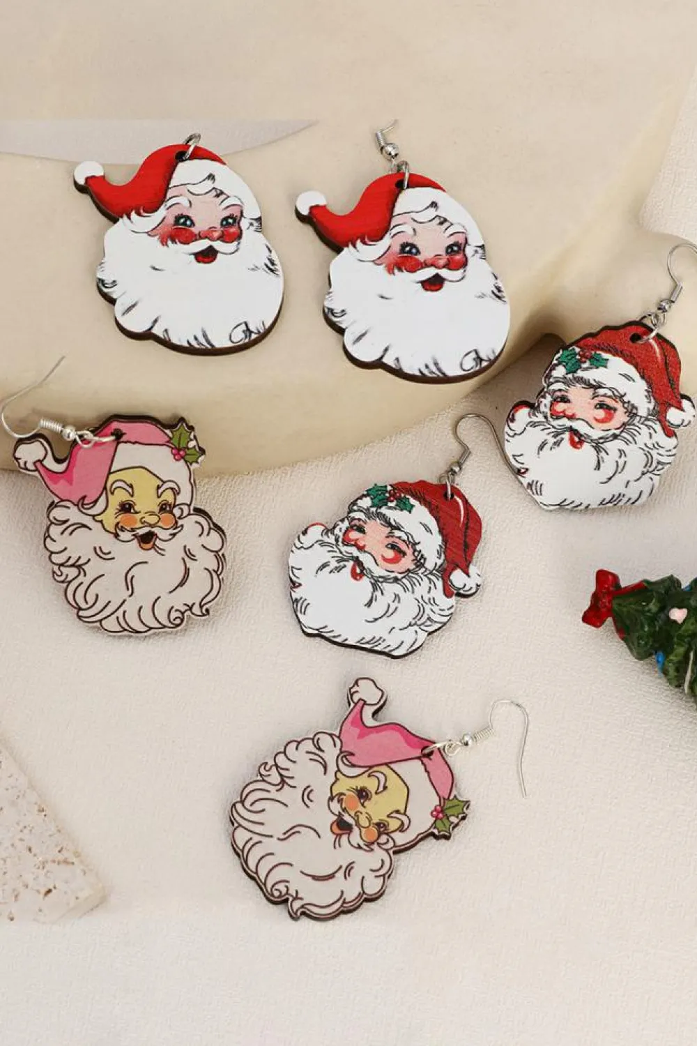 Fashion Dear-Lover 3 Pairs Christmas Santa Clause Pendant Hook Earrings White