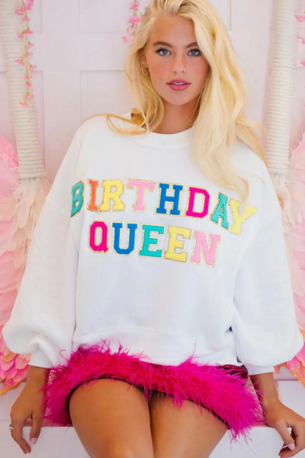 Discount Dear-Lover BIRTHDAY QUEEN Graphic Balloon Sleeve Sweatshirt White