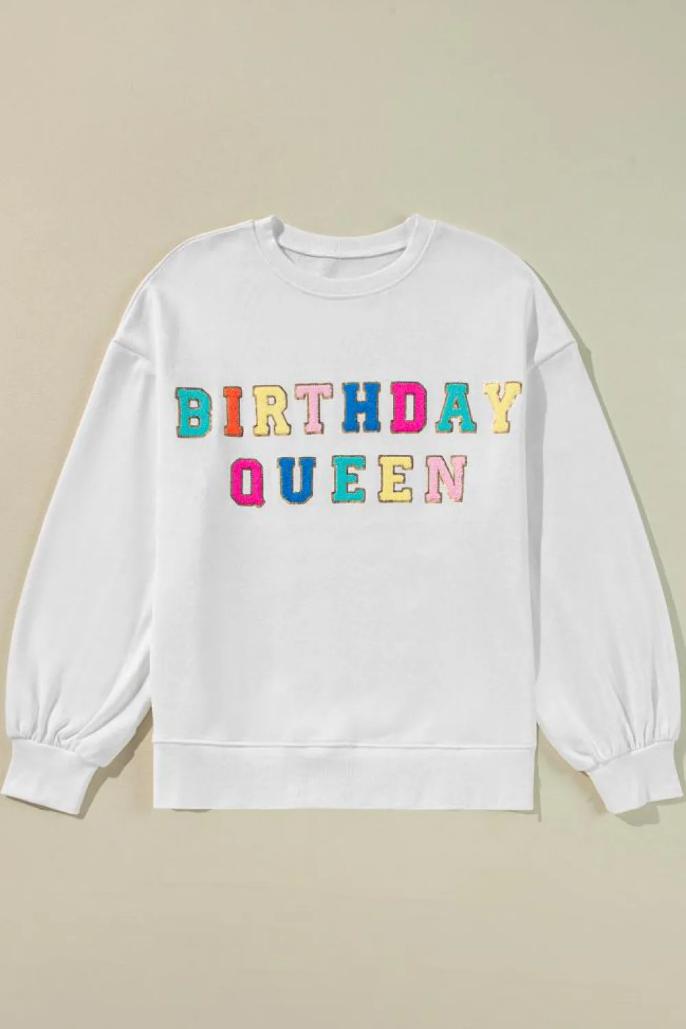 Discount Dear-Lover BIRTHDAY QUEEN Graphic Balloon Sleeve Sweatshirt White