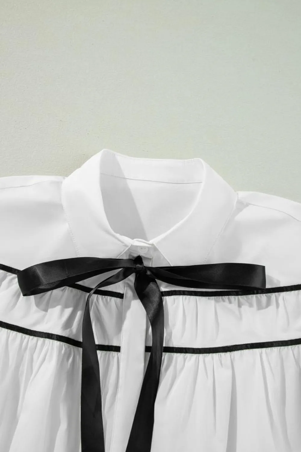 Hot Dear-Lover Black Pipping Ribbon Bowtie Collared Ruffled Puff Sleeve Shirt White