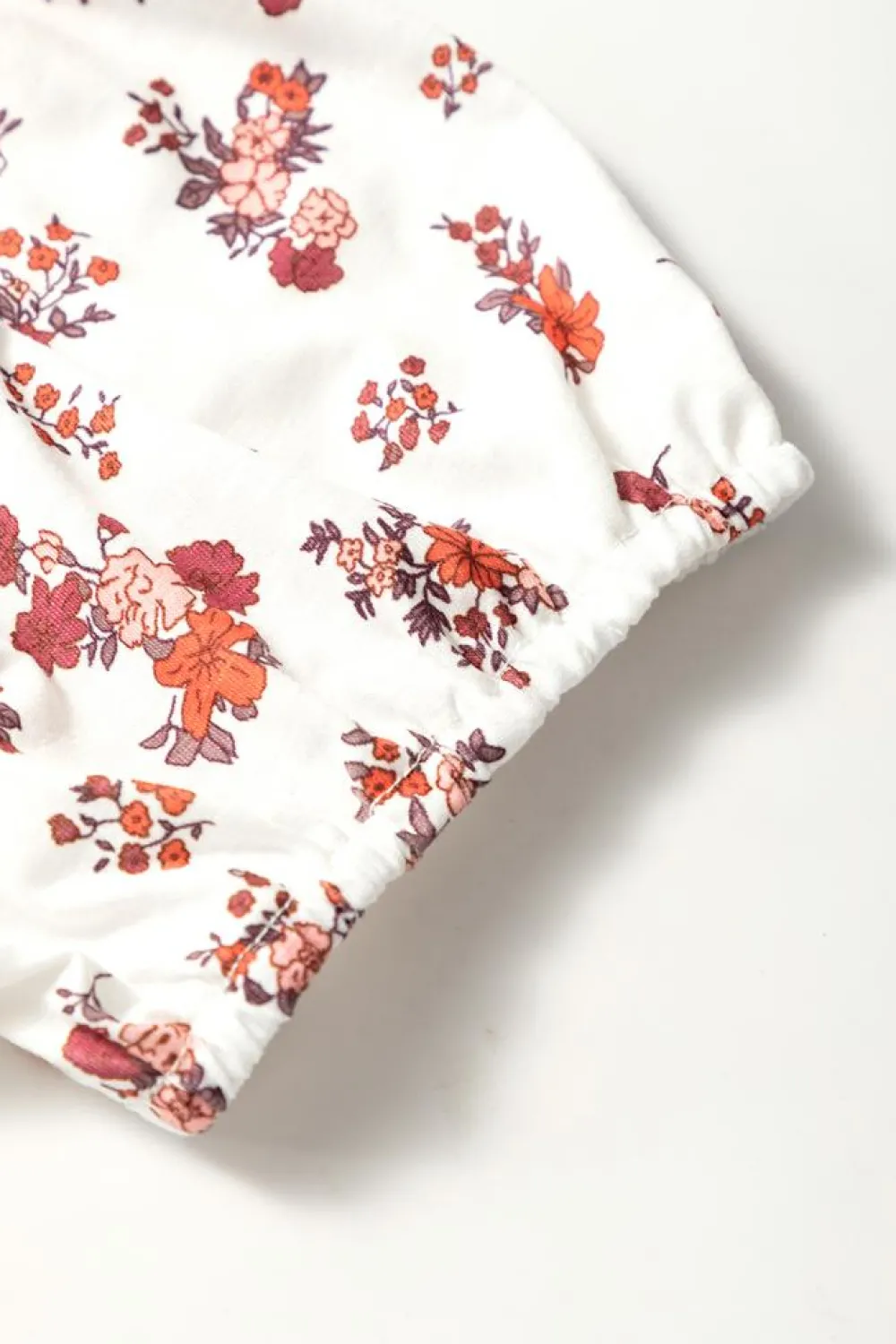 Fashion Dear-Lover Boho Floral Ruched Cinched Short Sleeve Blouse White