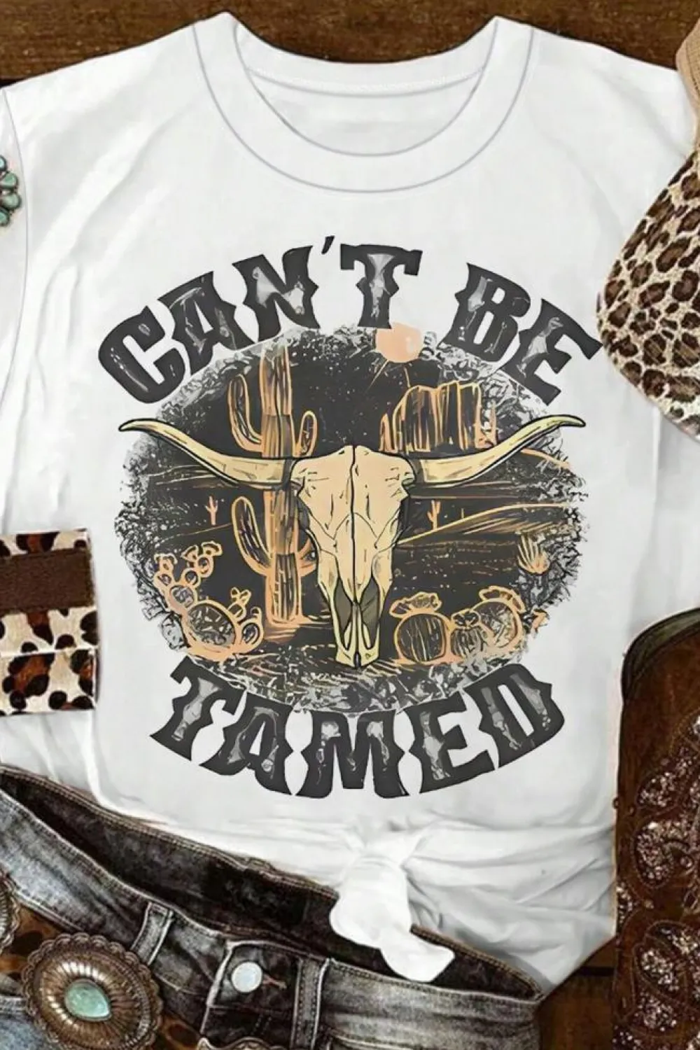 Discount Dear-Lover Cant Be Tamed Western Steer Head Crew Neck T Shirt White