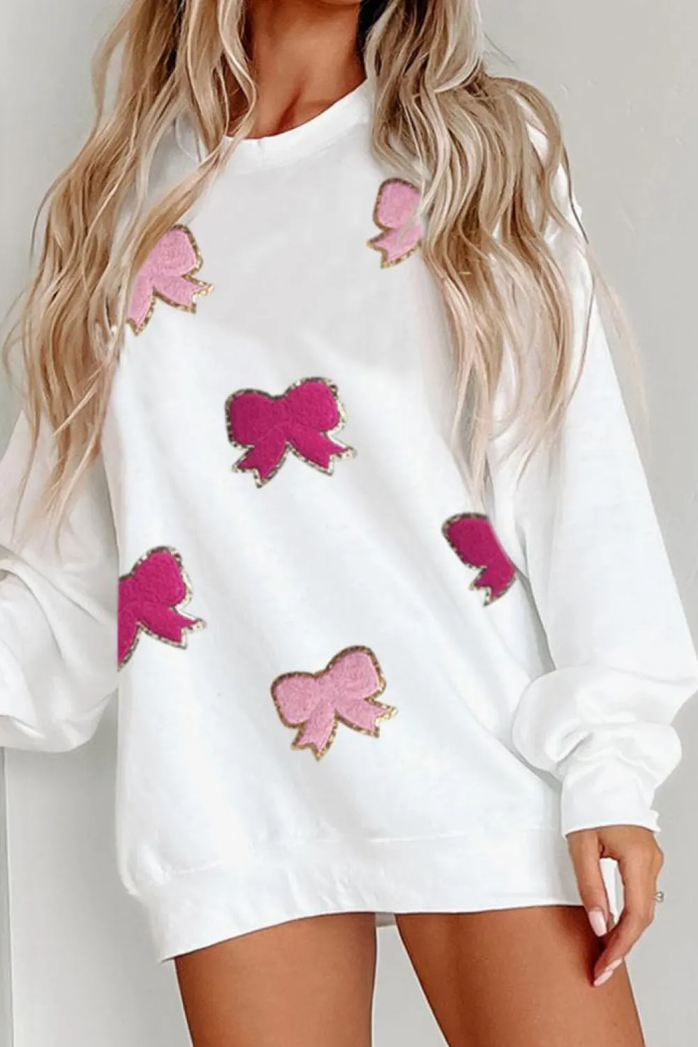Sale Dear-Lover Chenille Bowknot Graphic Drop Shoulder Baggy Sweatshirt White