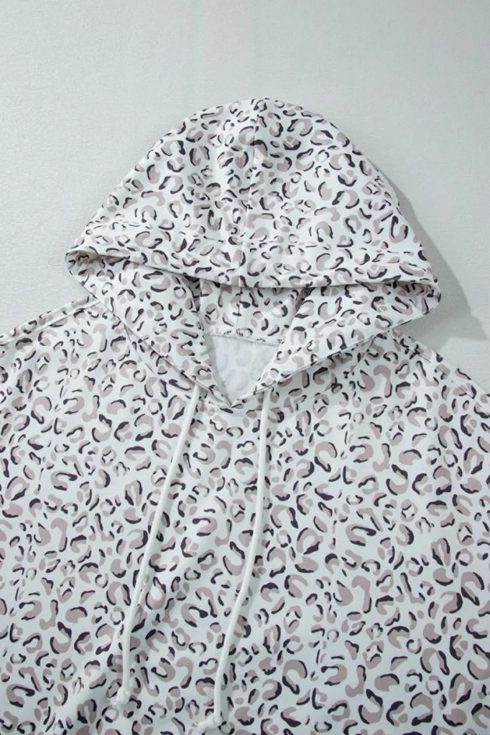 Fashion Dear-Lover Classic Leopard Hoodie and Shorts Set White