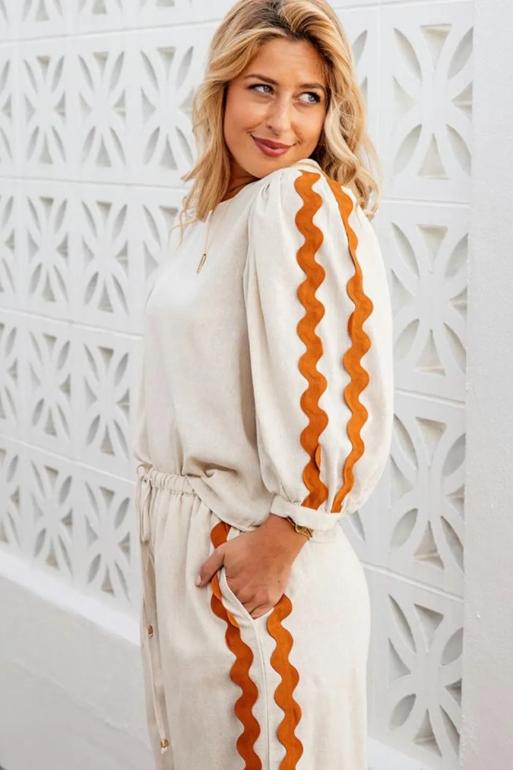 Fashion Dear-Lover Colorblock Ric Rac Trim Sleeve Top and Wide Leg Pants Set White