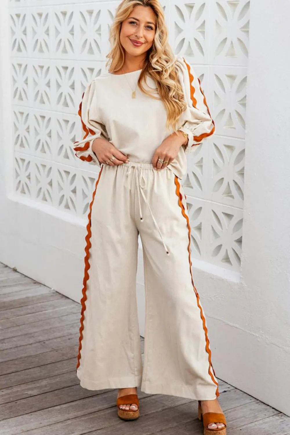 Fashion Dear-Lover Colorblock Ric Rac Trim Sleeve Top and Wide Leg Pants Set White