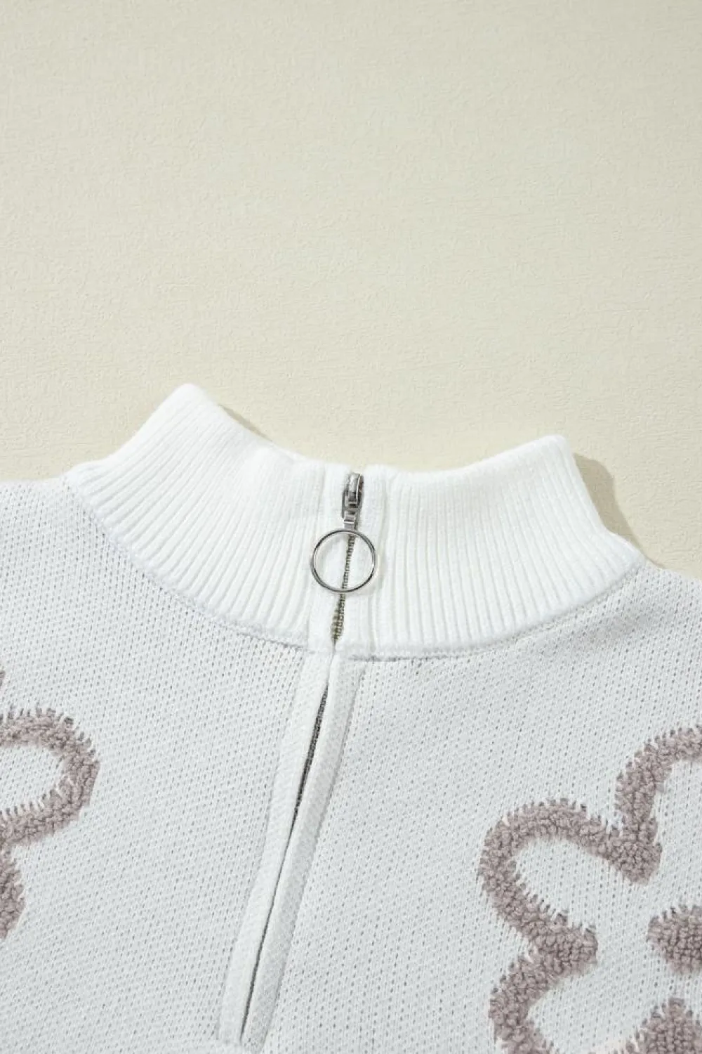 New Dear-Lover Contrast Flower Half Zipper Stand Neck Sweater White