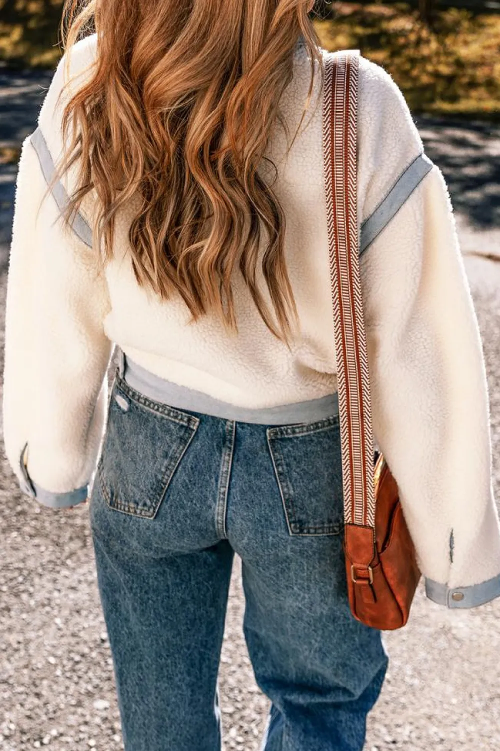 Discount Dear-Lover Contrast Trim Buttoned Sherpa Jacket White