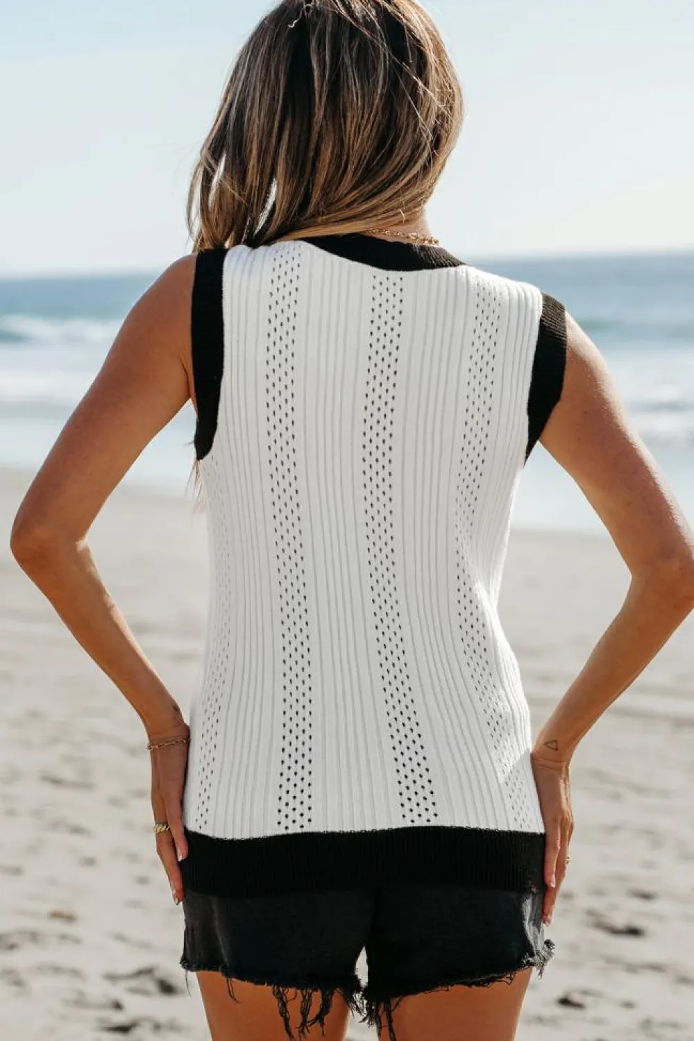 Sale Dear-Lover Contrast Trim Eyelet Knit Colorblock V Neck Sweater Vest White