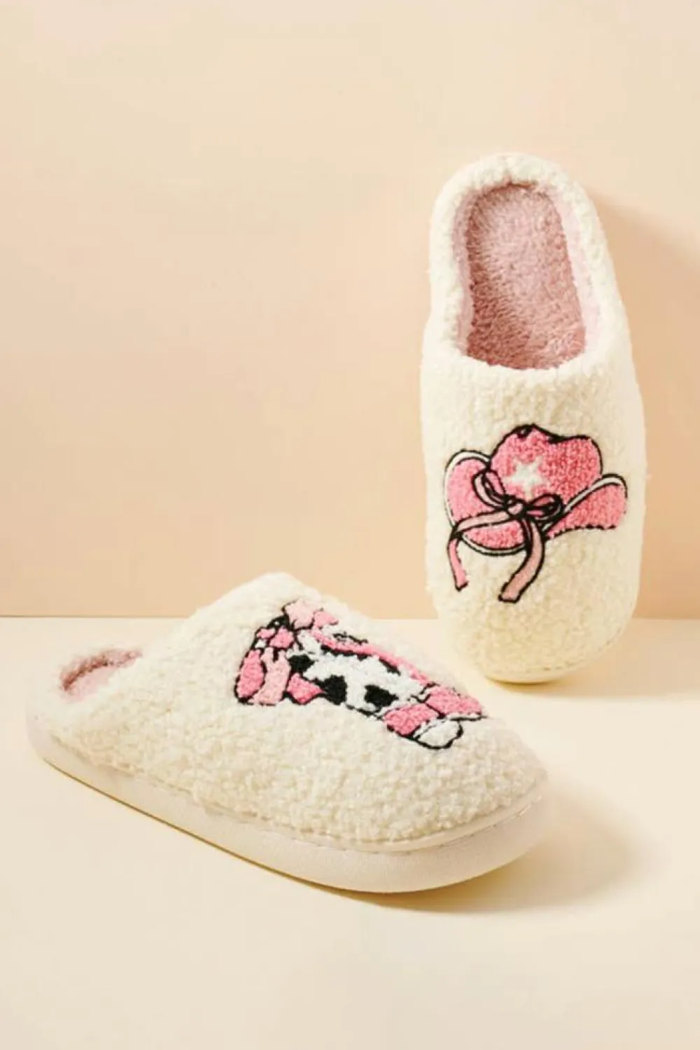 Best Dear-Lover Cowgirl Hat & Boot Printed Plush Thermal Home Slippers White
