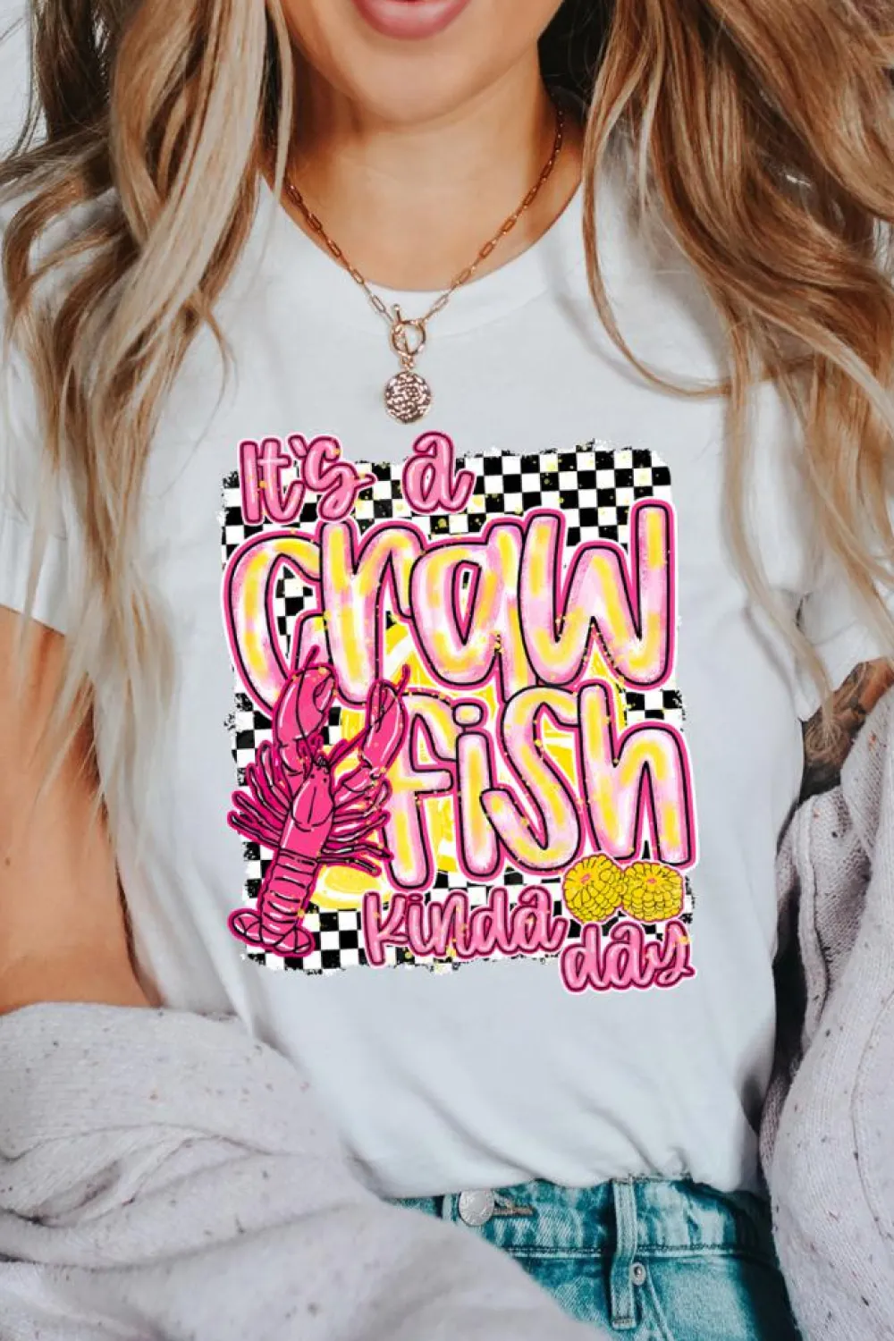 New Dear-Lover Crawfish Checkered Pattern Graphic Tee White