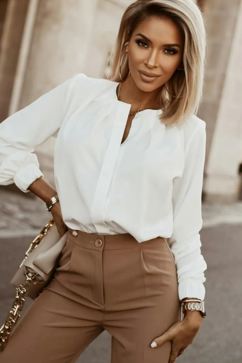 Hot Dear-Lover Crew Neck Gathered Stretch Cuff Shirt White
