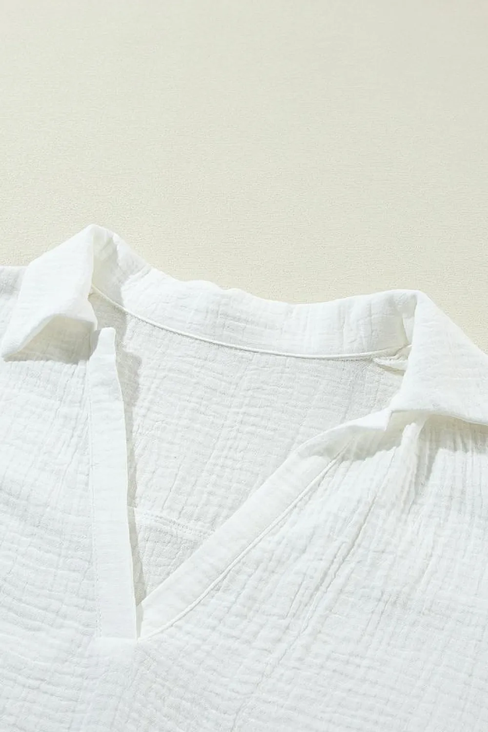 Hot Dear-Lover Crinkled Lace Splicing Sleeve Collared V Neck Blouse White