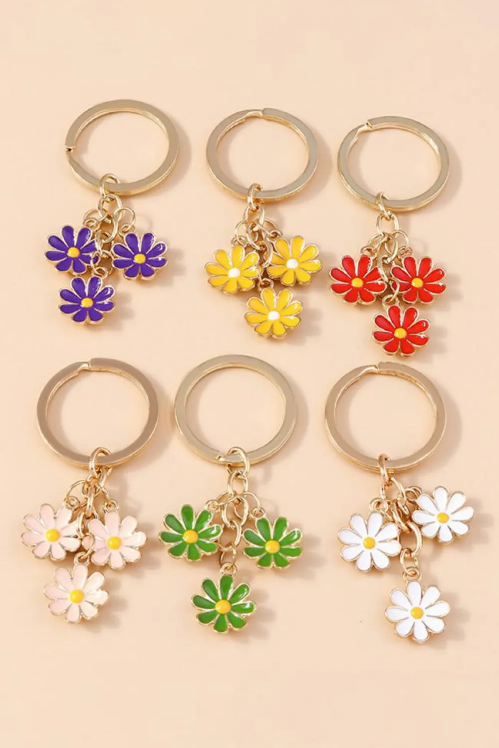 Sale Dear-Lover Cute Daisy Shape Ornament Key Ring White