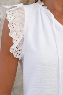Online Dear-Lover Embroidered Ruffle Trim Textured Blouse White