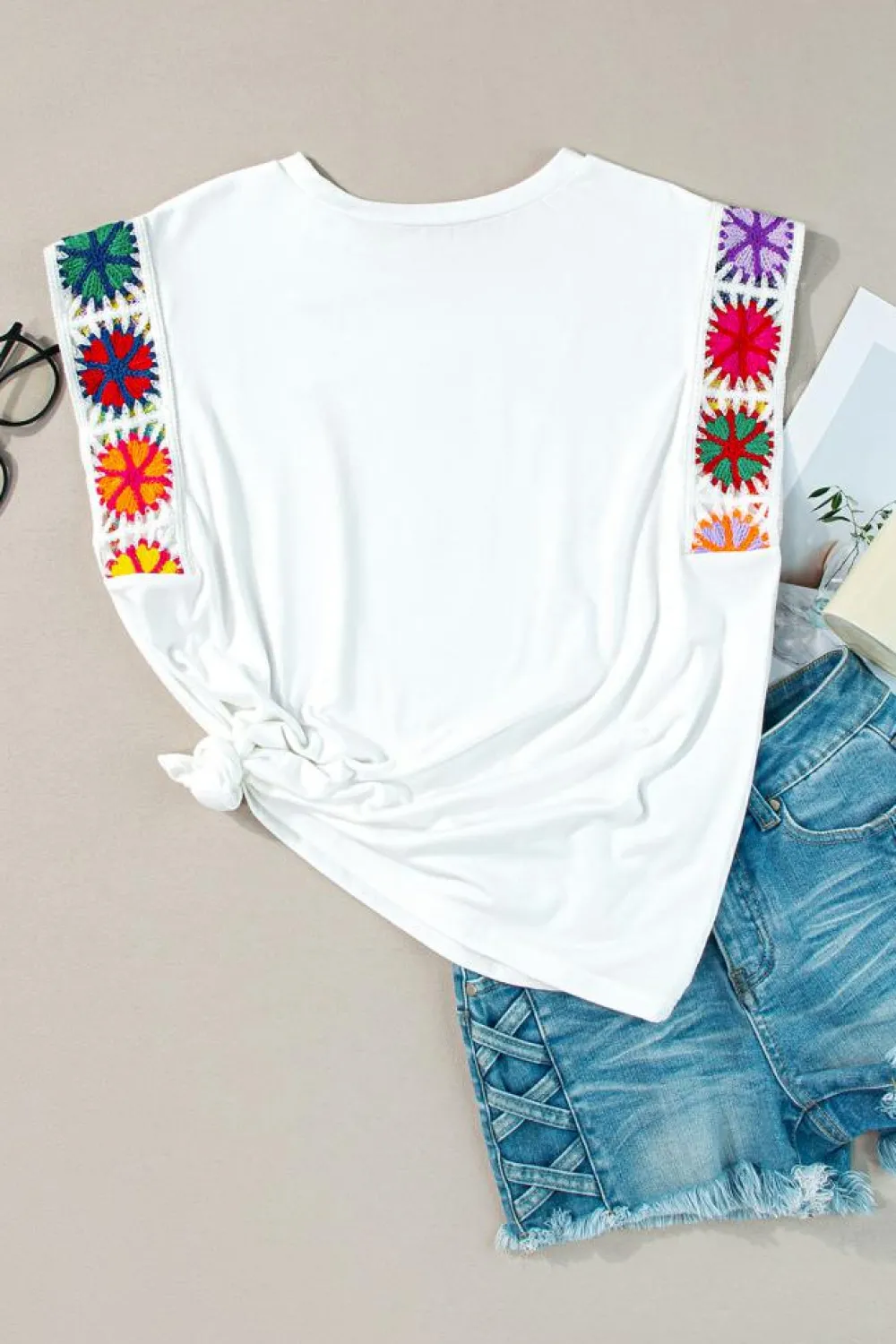 Hot Dear-Lover Floral Crochet Sleeve Crew Neck Top White