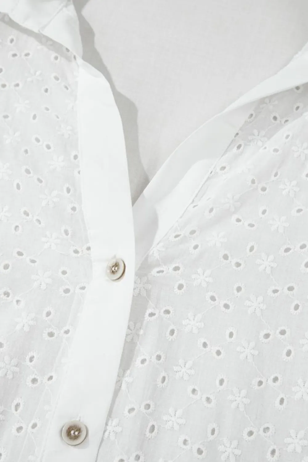 Best Dear-Lover Floral Embroidered Puff Sleeve Eyelet Patchwork Shirt White