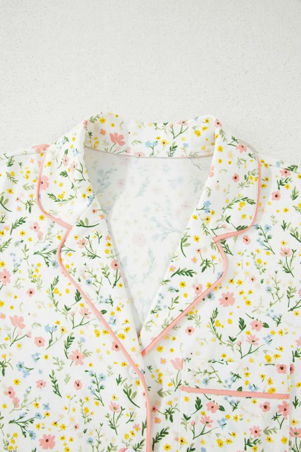Fashion Dear-Lover Floral Print Contrast Pipping Short Pajamas Set White