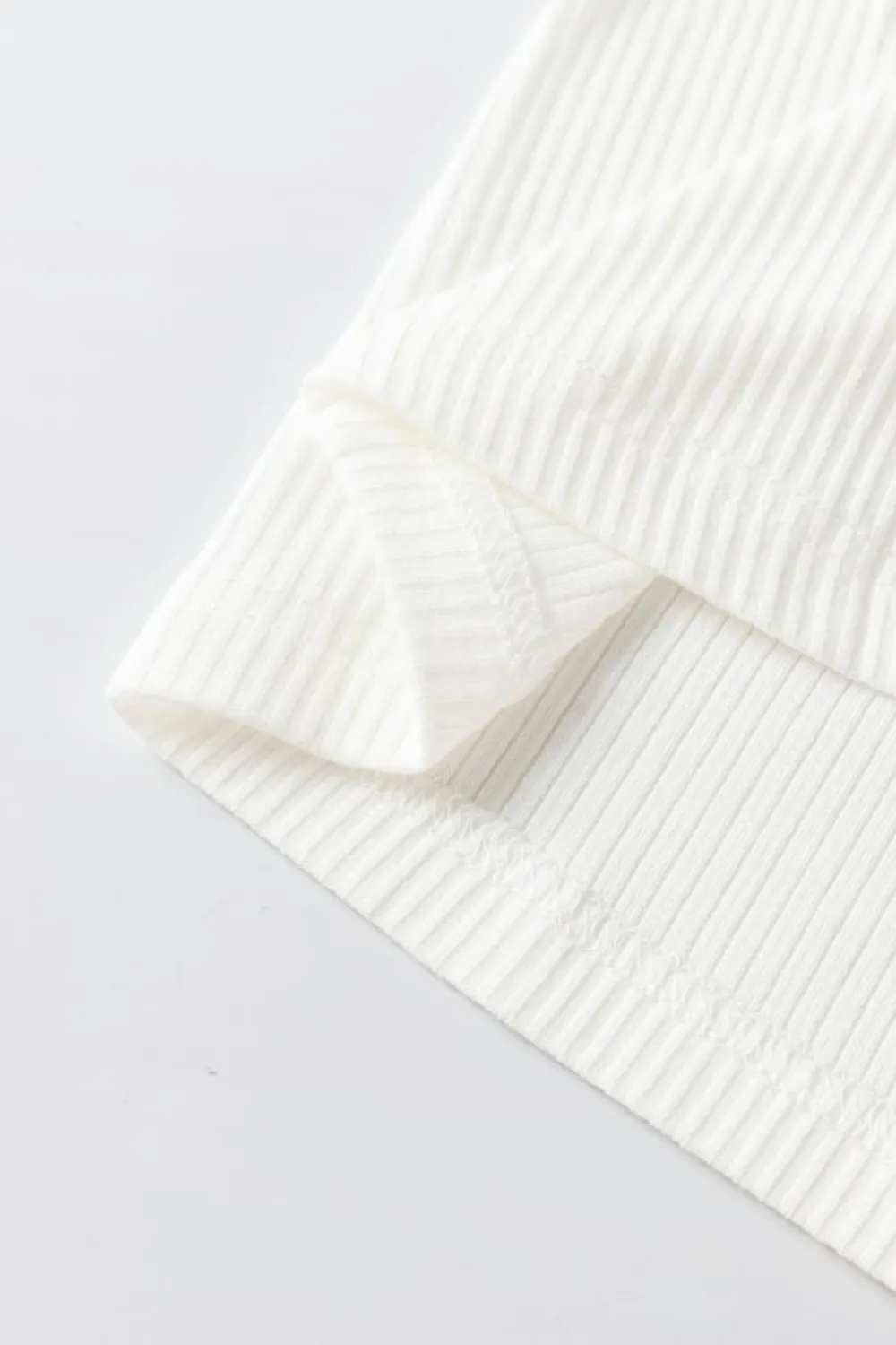 Hot Dear-Lover Flower Puff Sleeve Ribbed Knit Top White