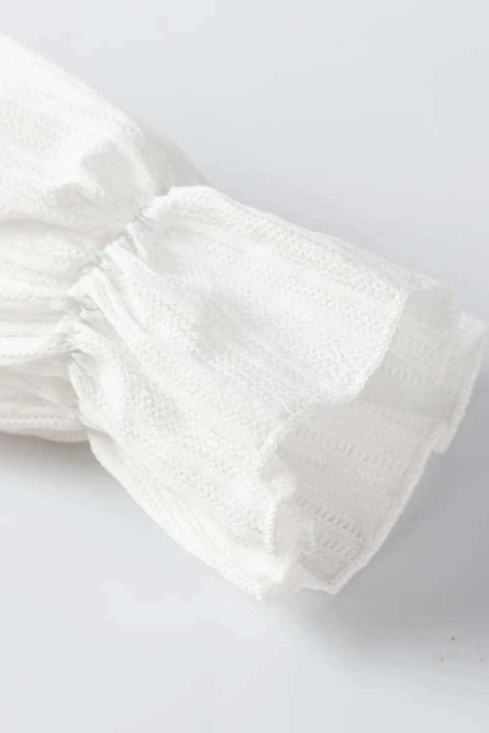 Hot Dear-Lover Frilled Mock Neck Ripple Bubble Sleeve Blouse White