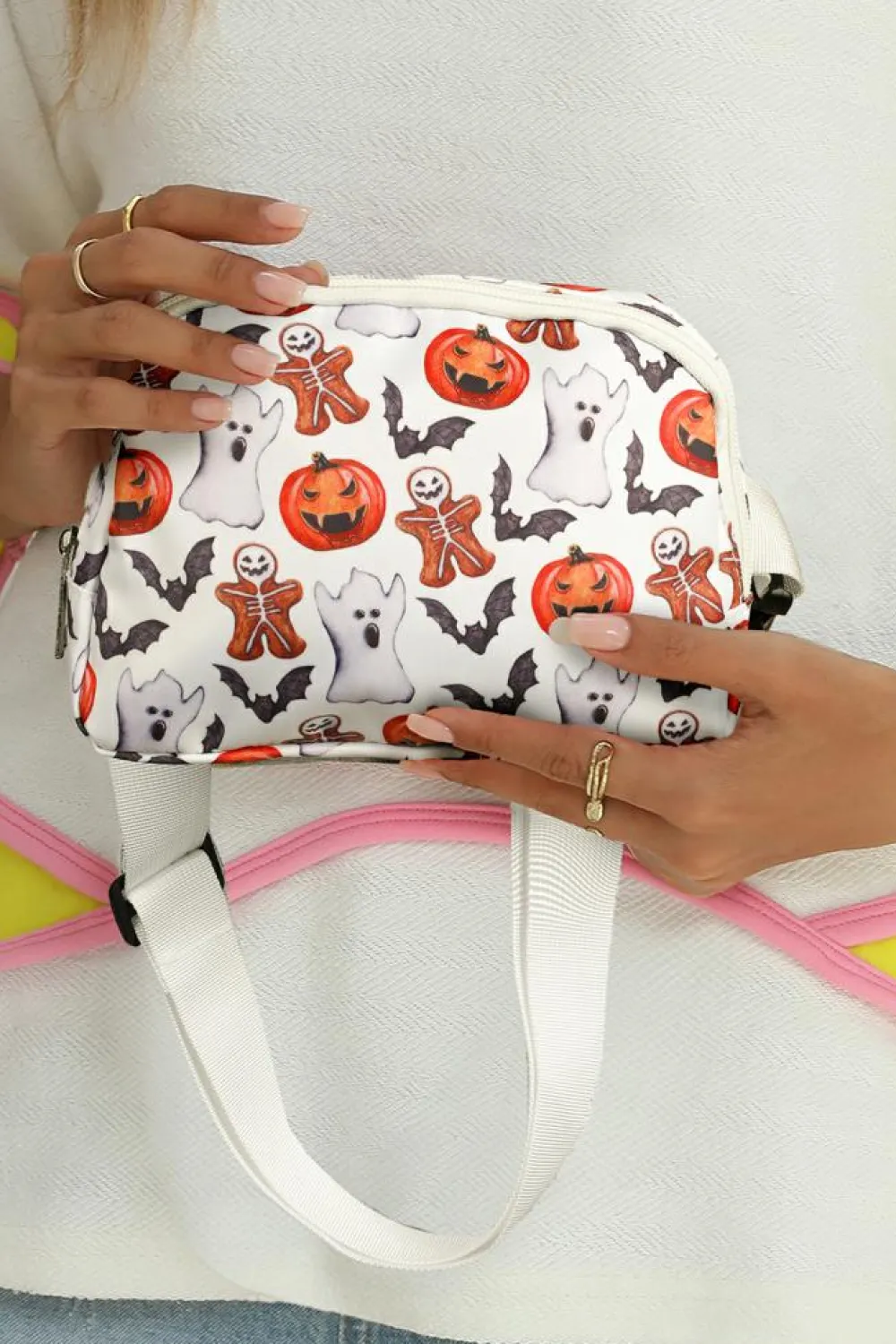 Hot Dear-Lover Halloween Pattern Print Wide Belt Square Crossbody Bag White